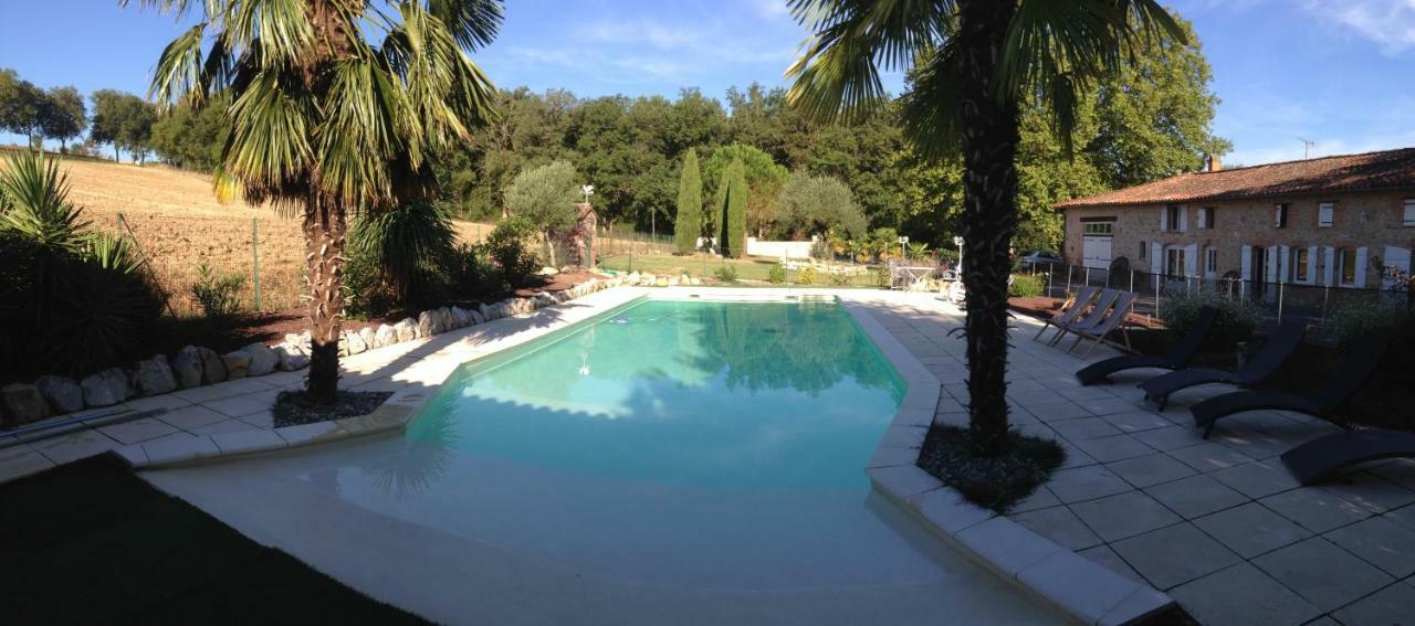 Bed and Breakfast Le Mas De Briquepierre Caraman Exteriér fotografie
